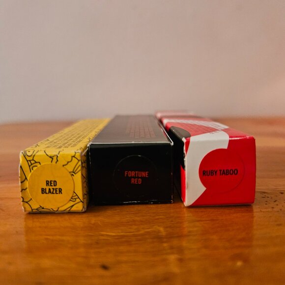 MAC Limited Edition Lipglass Bundle - Picture 3 of 3